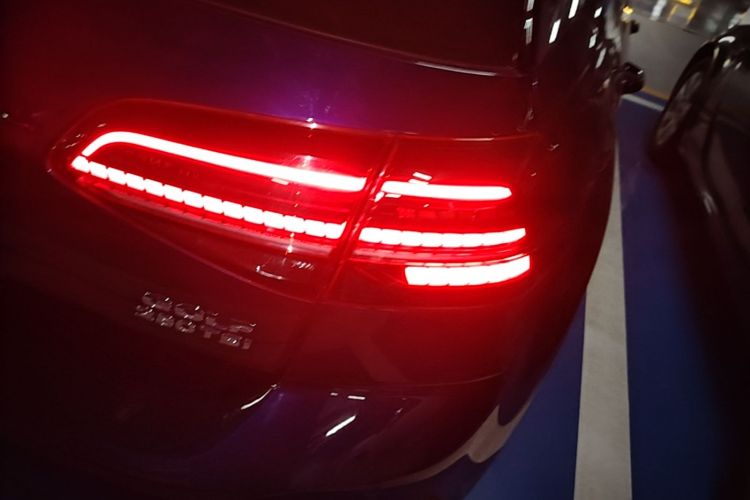 Volkswagen Golf 2020 car image #8
