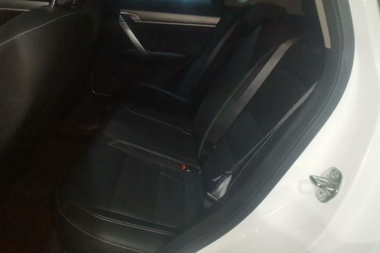 GEELY Coolray 2021 #13 GEELY Coolray 2021 car image #13