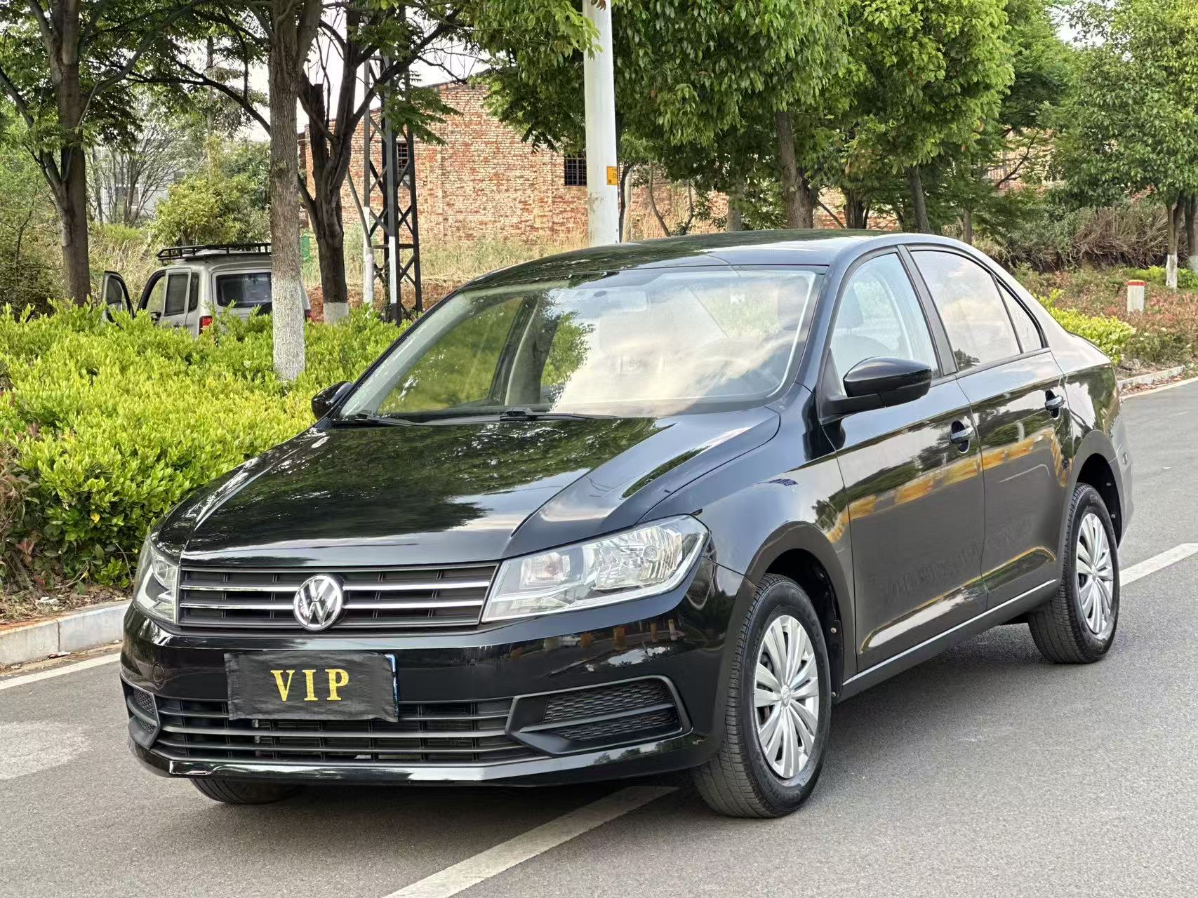 Volkswagen Santana 2018 car image 