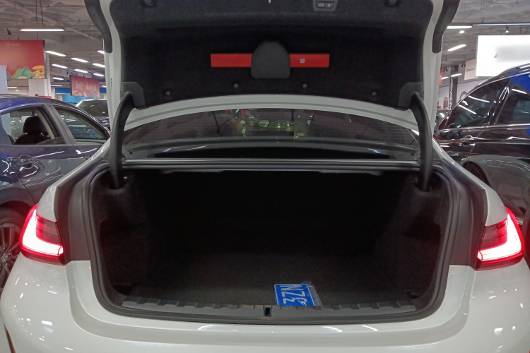 2026 #19 2026 car image #19