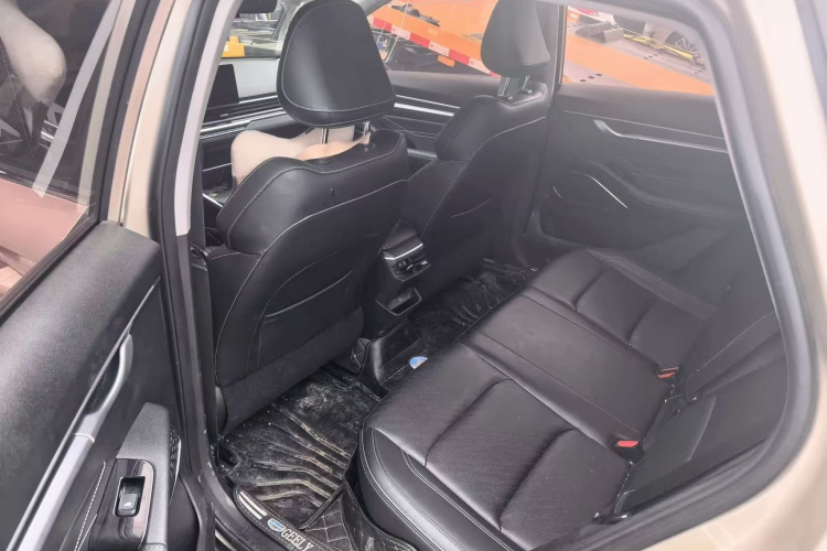 GEELY Emgrand 2022 #10 GEELY Emgrand 2022 car image #10