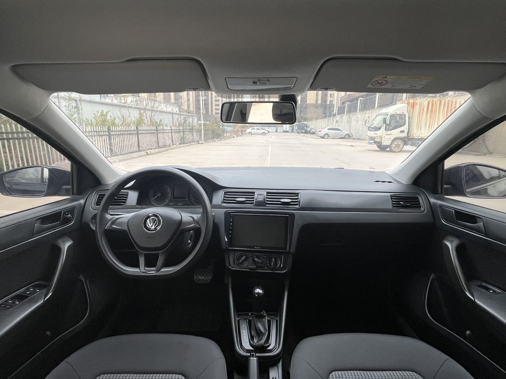 Volkswagen Santana 2020 car image #6