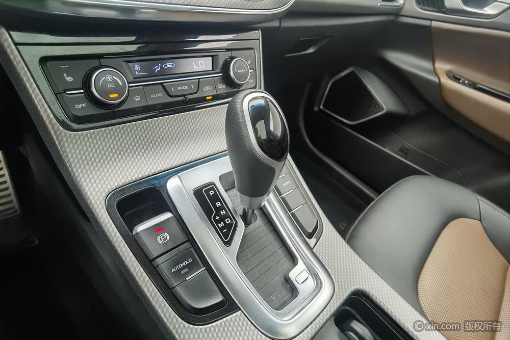 GEELY Emgrand GS 2018 #14 GEELY Emgrand GS 2018 immagine di auto #14