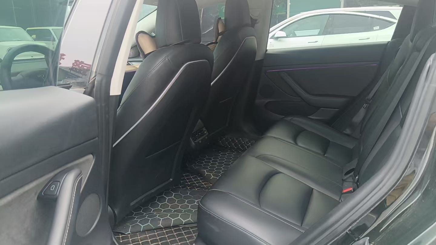 Tesla Model 3 2021 car image #3