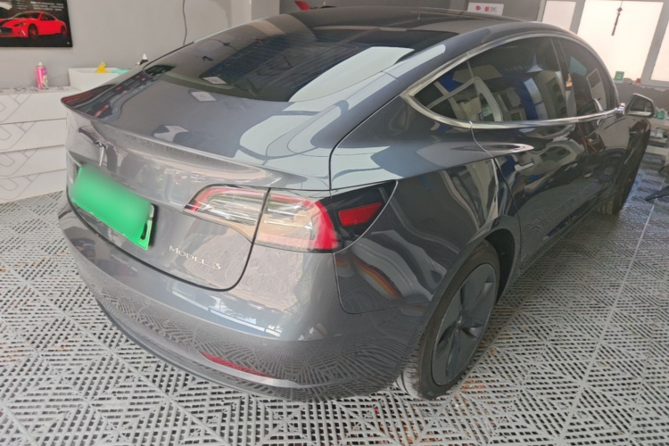 Tesla Model 3 2020 car image #5