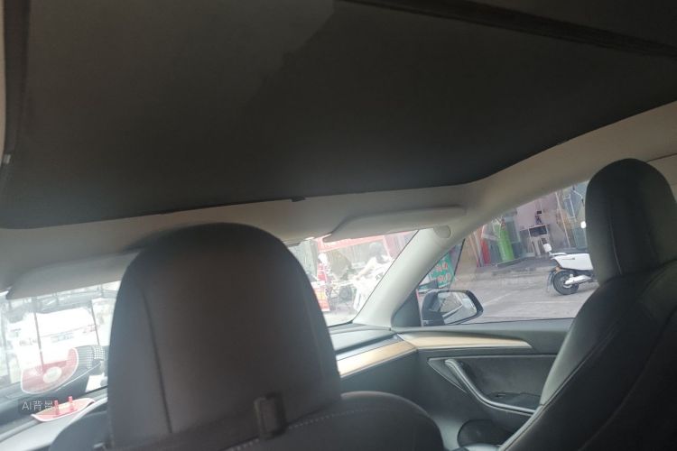 Tesla Model Y 2022 immagine di auto #20
