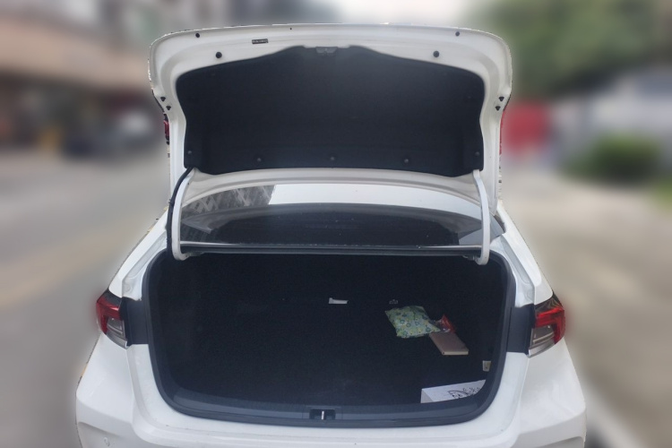 Toyota Corolla 2022 car image #17
