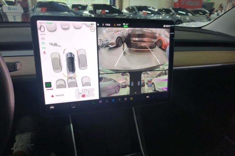 Tesla Model 3 2020 #13 Tesla Model 3 2020 car image #13