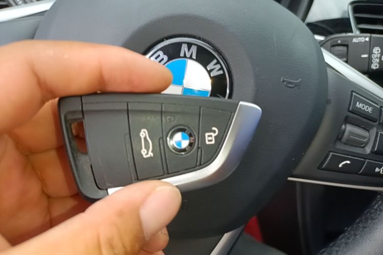 BMW X1 2020 car image #14
