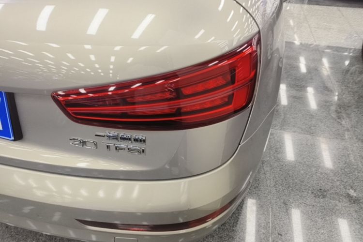 Audi Q3 2018 #8 Audi Q3 2018 car image #8