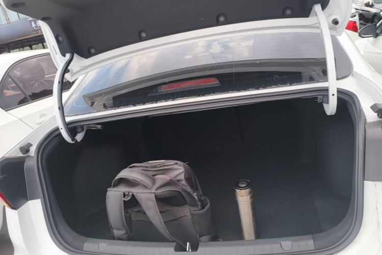 GEELY Emgrand 2025 #19 GEELY Emgrand 2025 immagine di auto #19