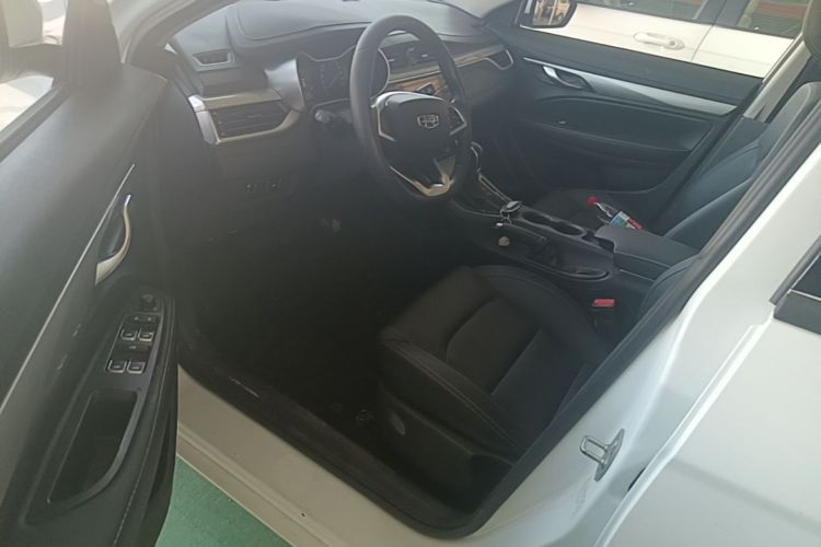 GEELY Emgrand 2020 car image #16