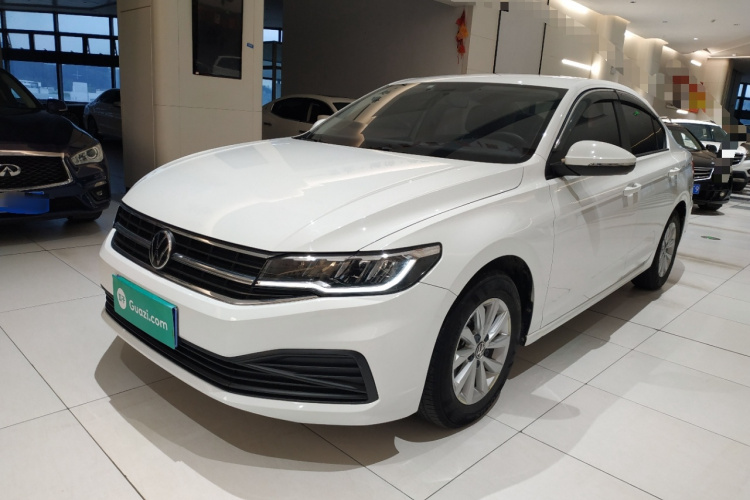Volkswagen Bora 2022 car image #2