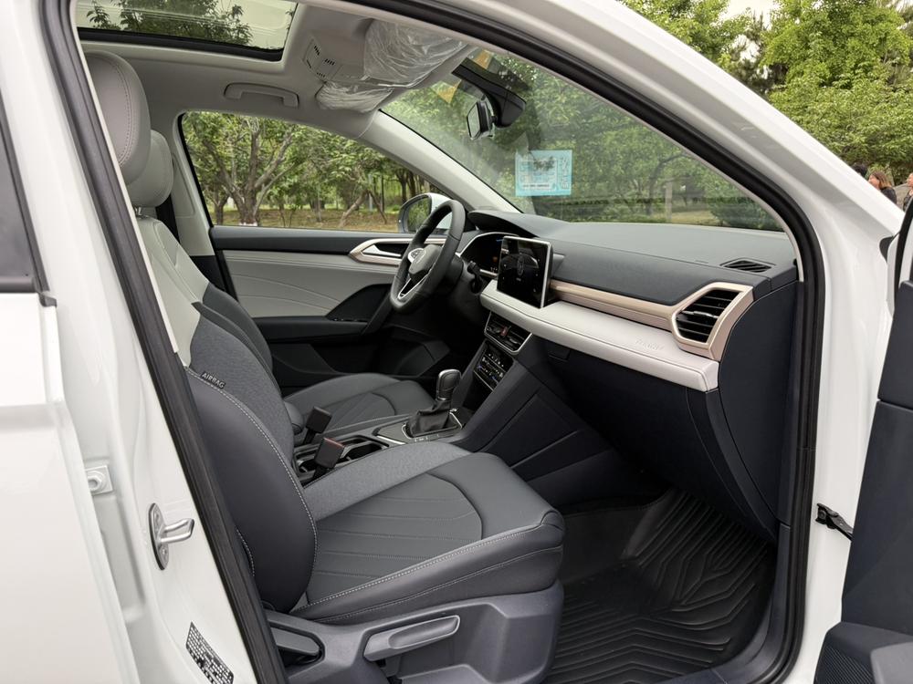 Volkswagen Tharu 2026 صورة سيارة #22