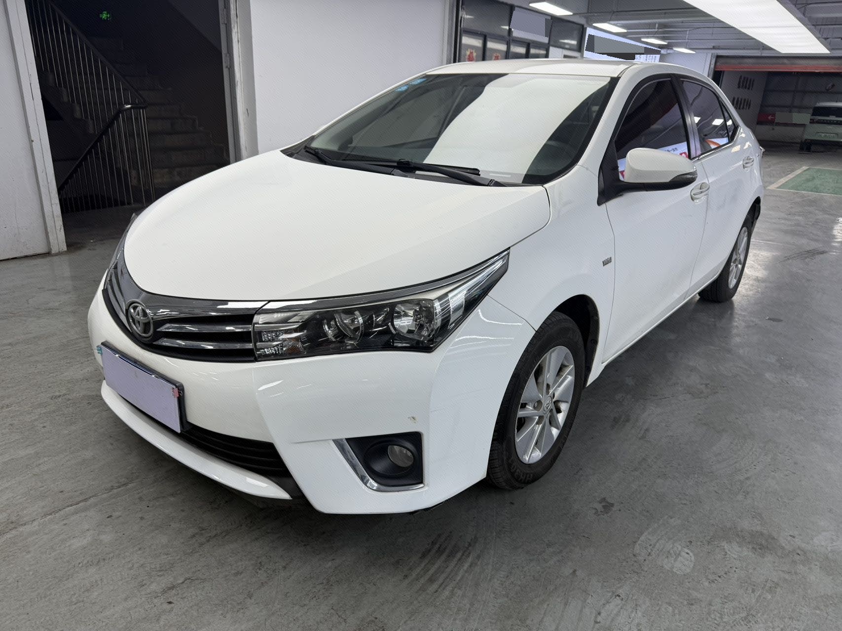 Toyota Corolla 2015 immagine di auto 