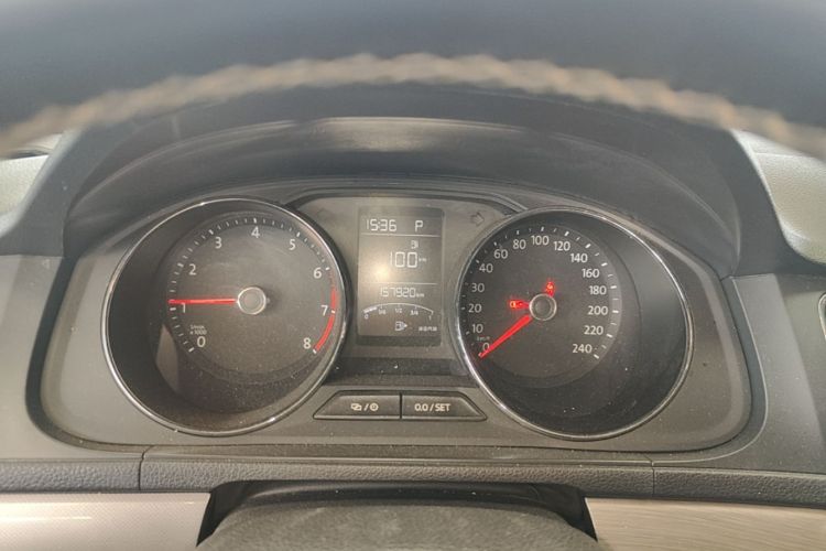 Volkswagen Lavida 2017 car image #24