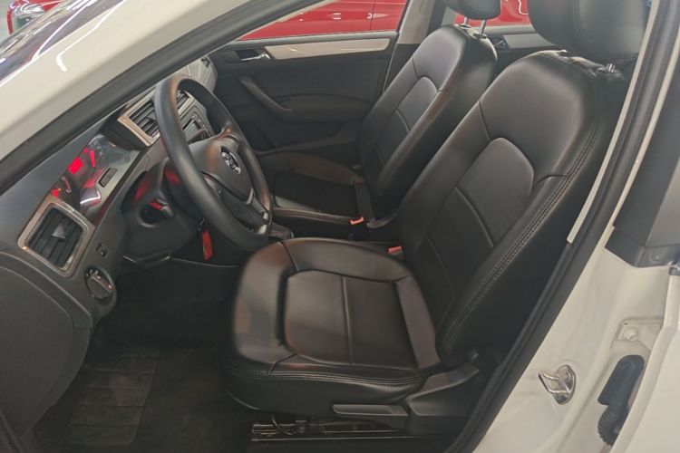 Volkswagen Santana 2015 immagine di auto #19
