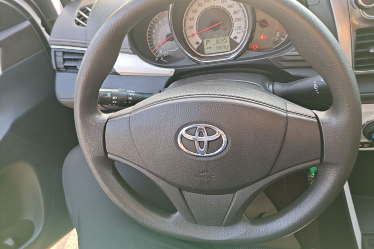 Toyota Vios 2016 image de voiture #11