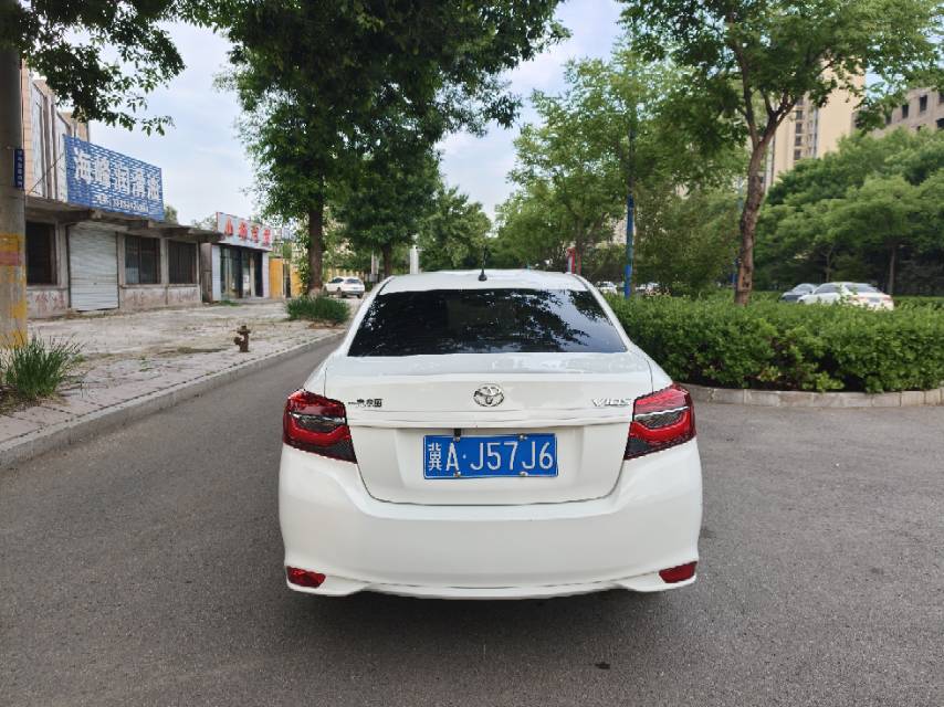 Toyota Vios 2023 imagen de coche #4