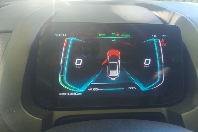 BYD Yuan New Energy 2019 car image #13