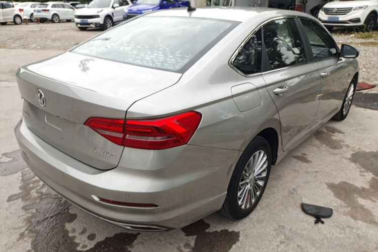 Volkswagen Lavida 2019 car image #7