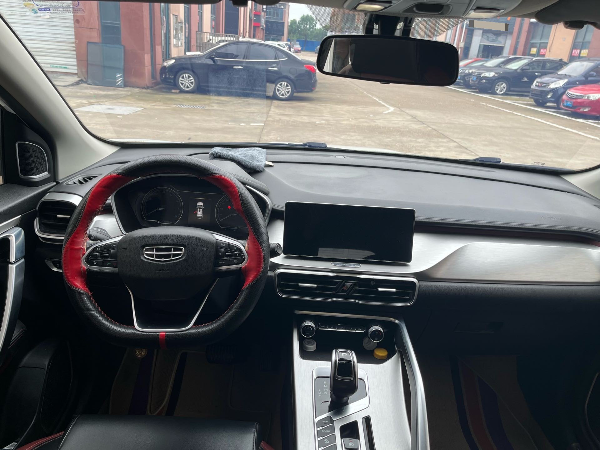GEELY Coolray 2021 #5 GEELY Coolray 2021 car image #5