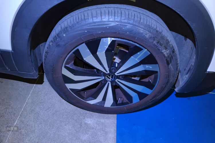 Volkswagen Tharu 2025 car image #9