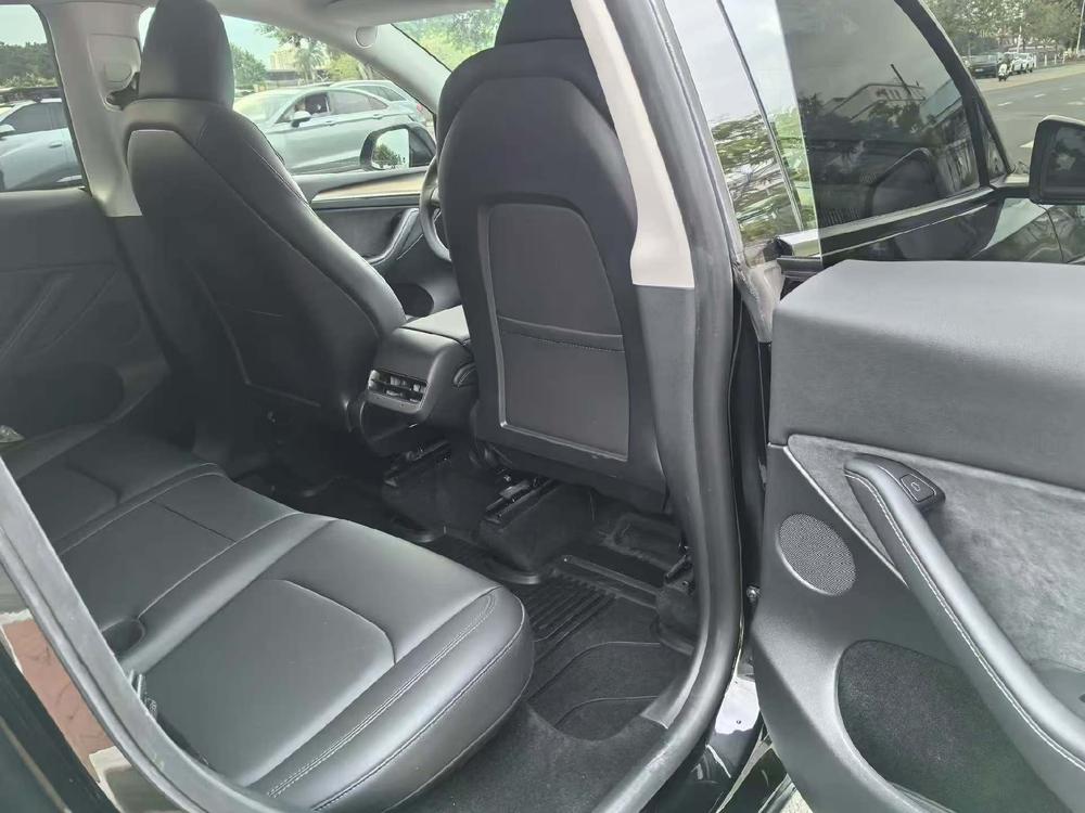 Tesla Model Y 2021 #9 Tesla Model Y 2021 car image #9