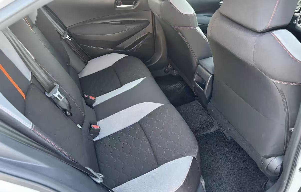 Toyota Corolla 2023 imagen de coche #2