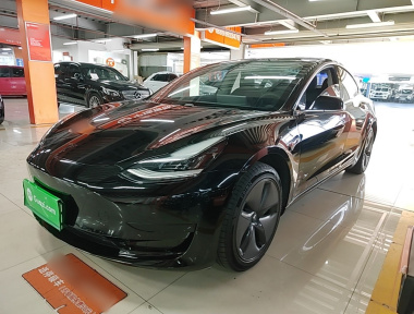 Tesla Model 3 2020 car image 