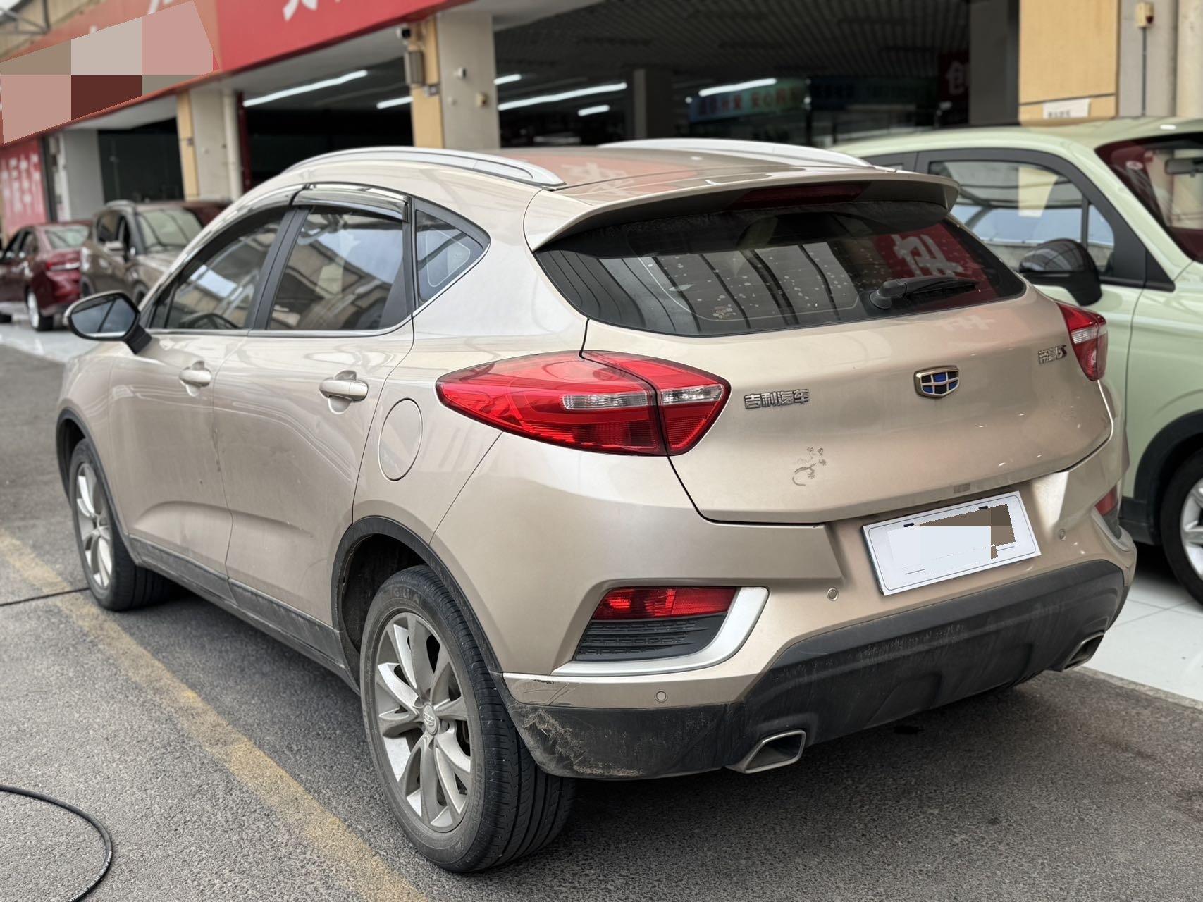 GEELY Emgrand GS 2018 car image #8