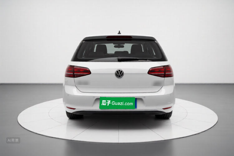 Volkswagen Golf 2017 car image #6