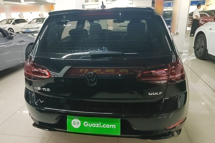 Volkswagen Golf 2020 #6 Volkswagen Golf 2020 car image #6