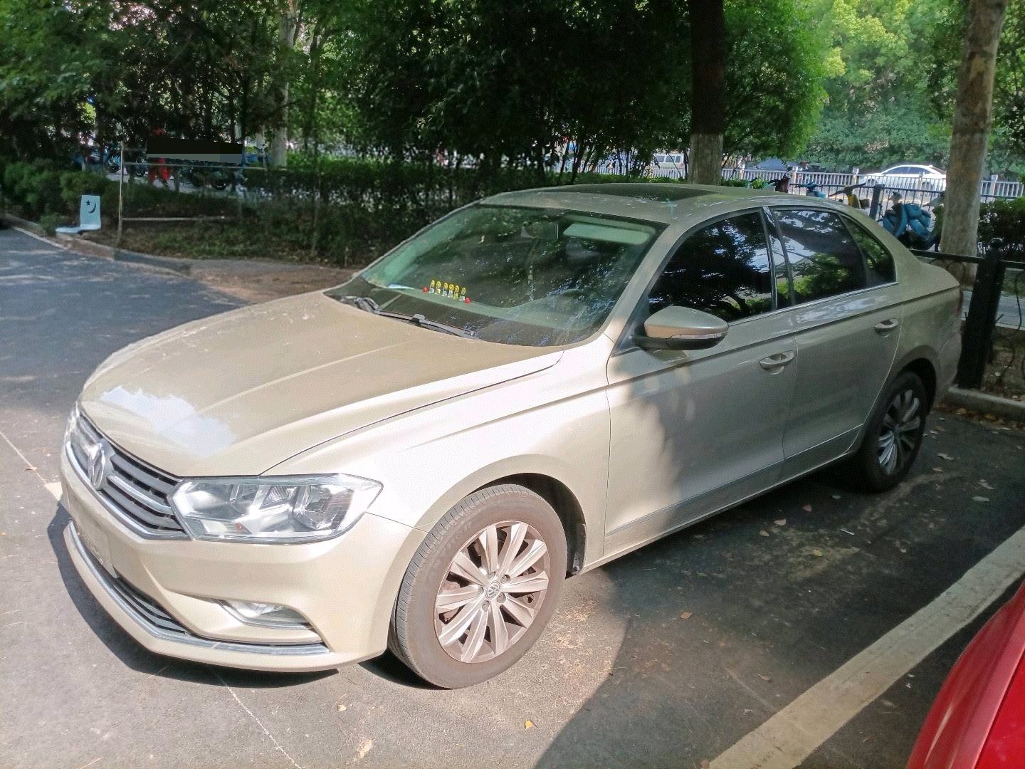 Volkswagen Bora 2018 car image 