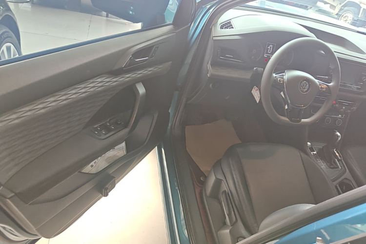 Volkswagen Tharu 2019 #16 Volkswagen Tharu 2019 car image #16