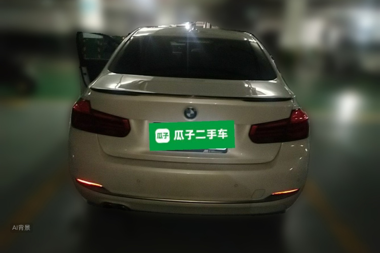 BMW 3 Series 2018 car image #6