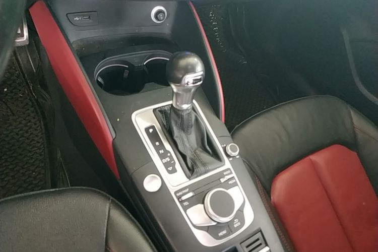 Audi A3 2019 #14 Audi A3 2019 car image #14