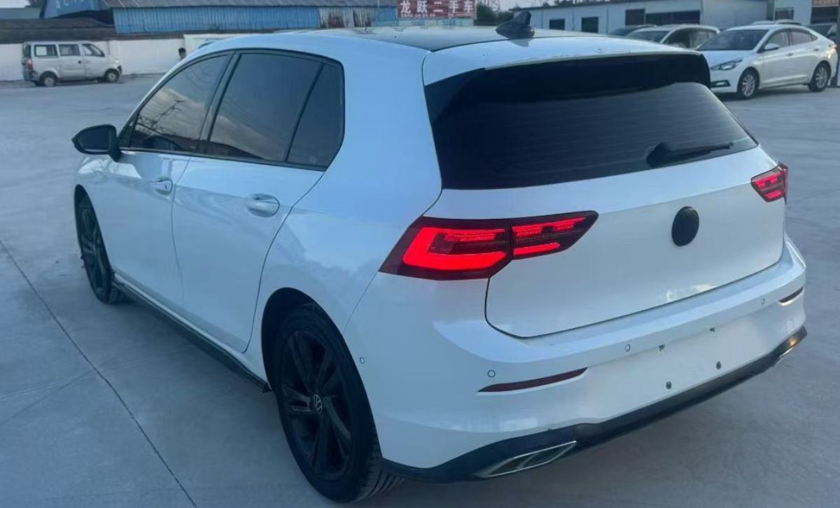 Volkswagen Golf 2021 #5 Volkswagen Golf 2021 صورة سيارة #5