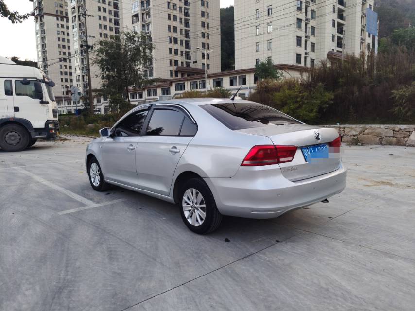 Volkswagen Santana 2016 car image #5