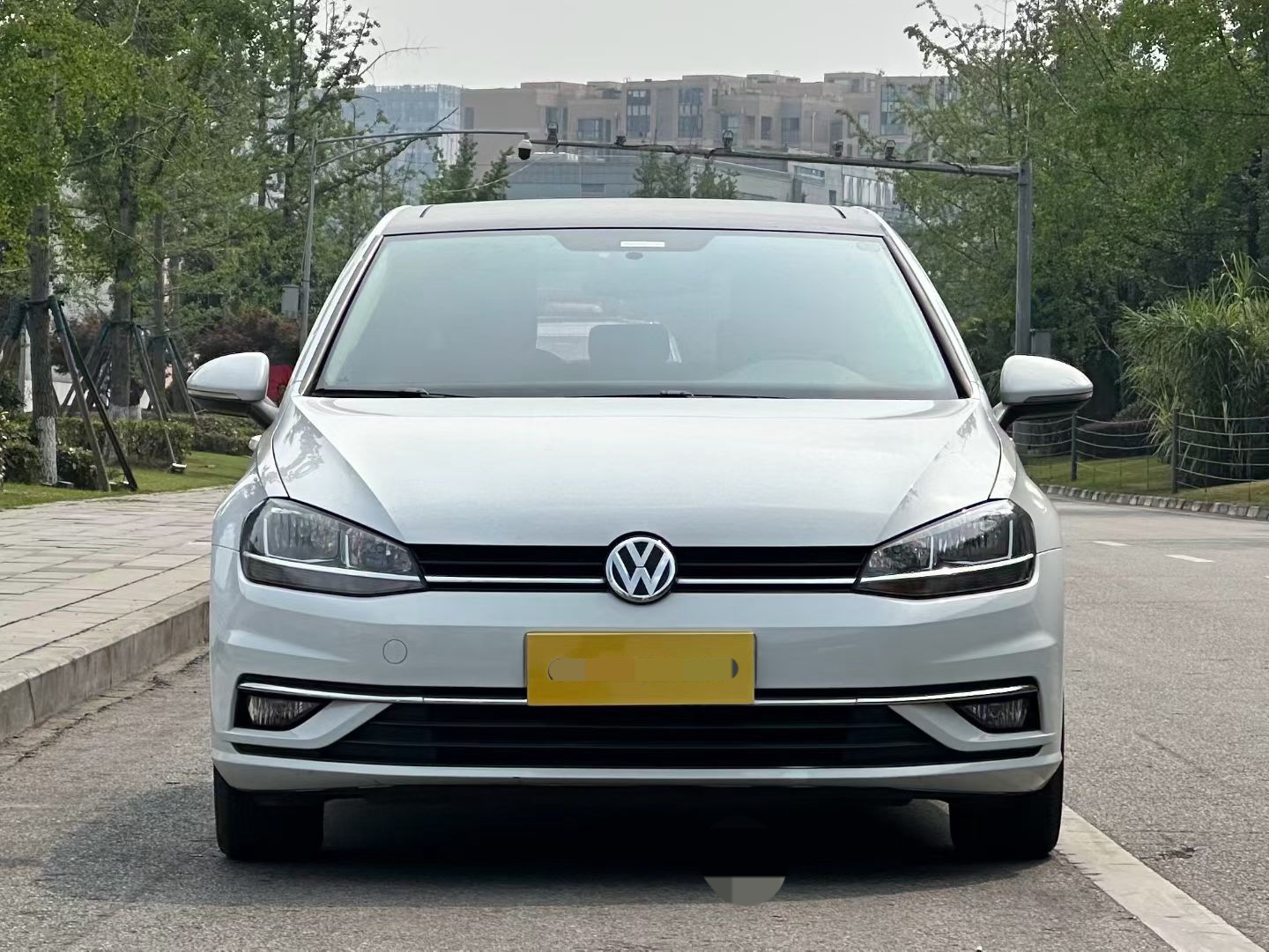 Volkswagen Golf 2018 car image #4