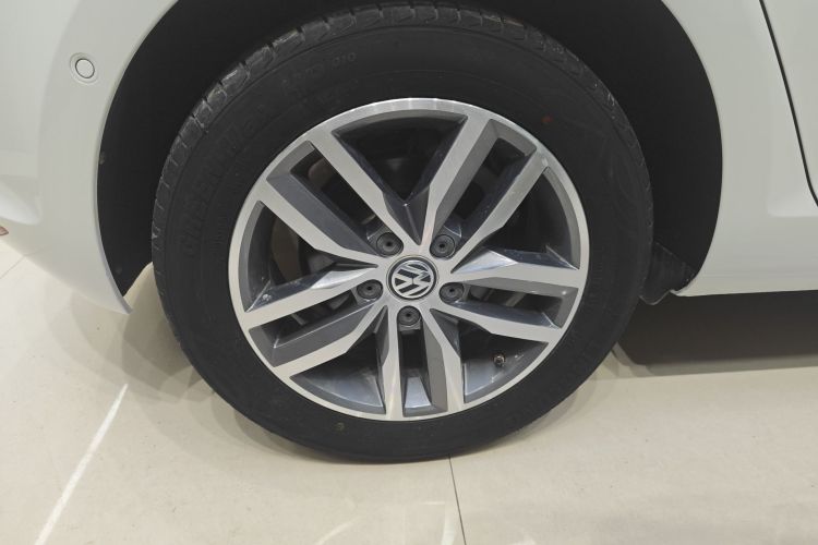 Volkswagen Golf 2017 imagen de coche #7