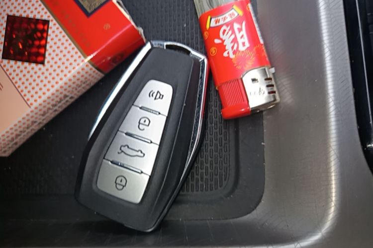 GEELY Emgrand 2023 #9 GEELY Emgrand 2023 imagen de coche #9