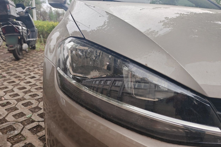 Volkswagen Golf 2019 #8 Volkswagen Golf 2019 car image #8