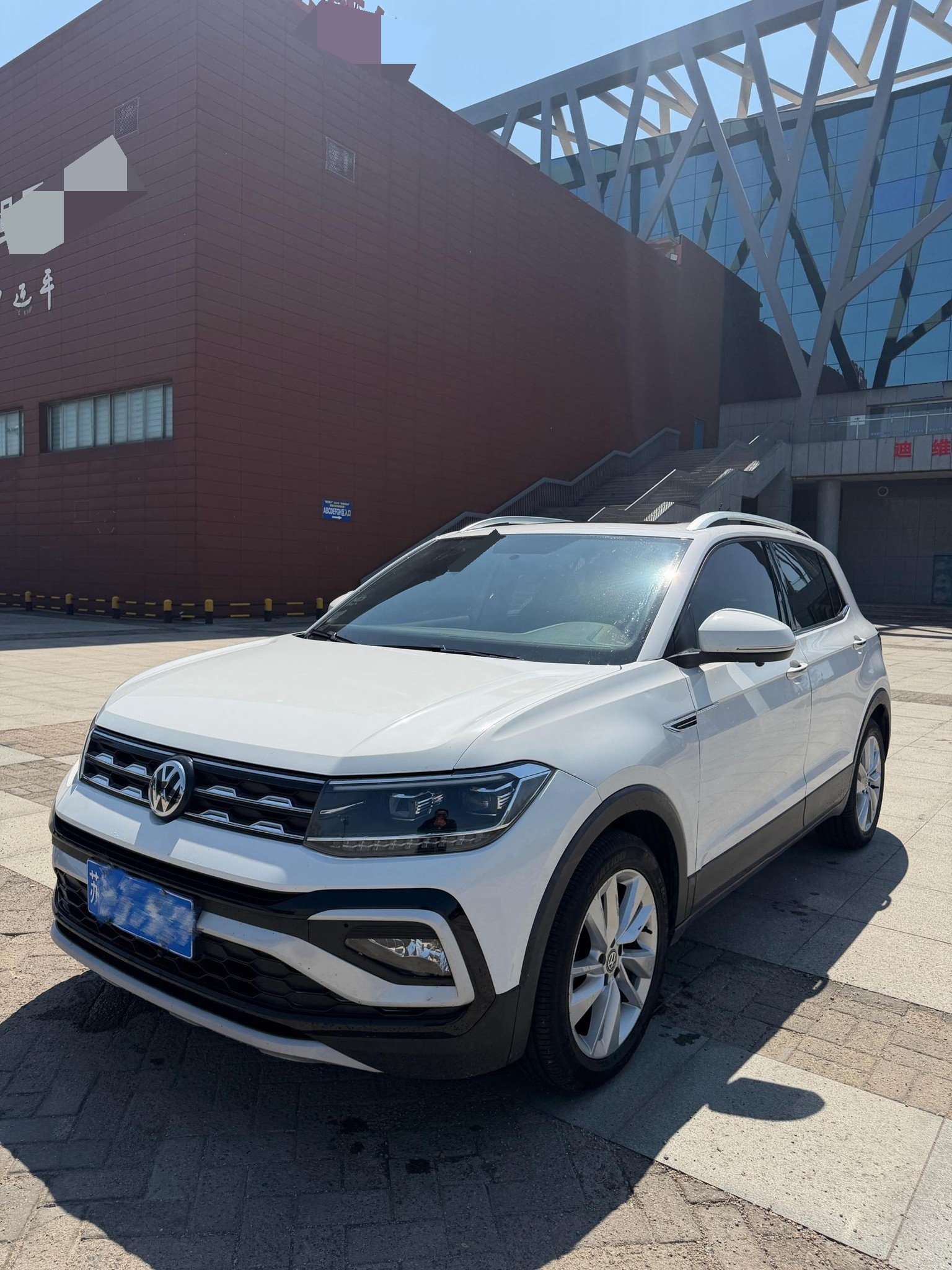 Volkswagen T-Cross 2020 car image 