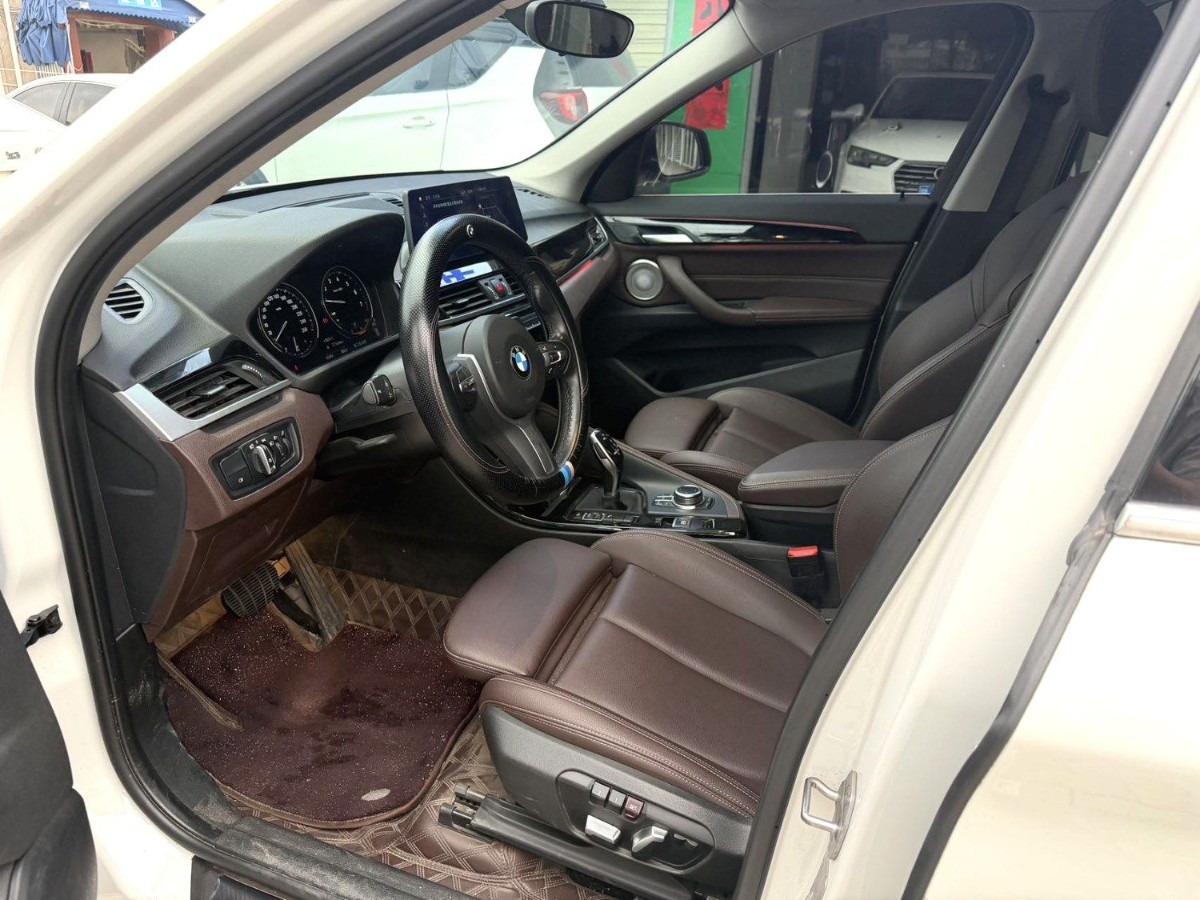 BMW X1 2022 car image #6
