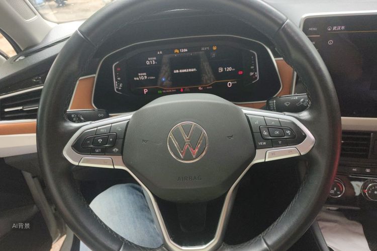 Volkswagen Bora 2022 car image #13