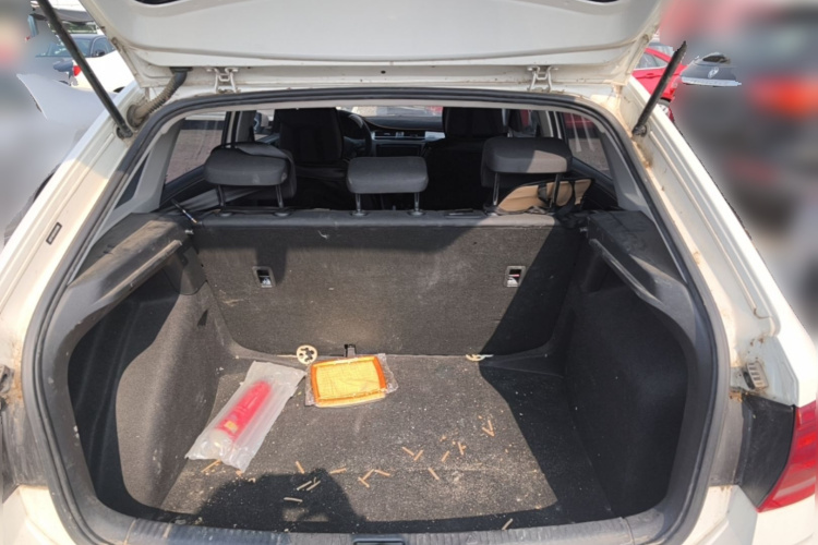 Volkswagen Santana 2018 car image #21