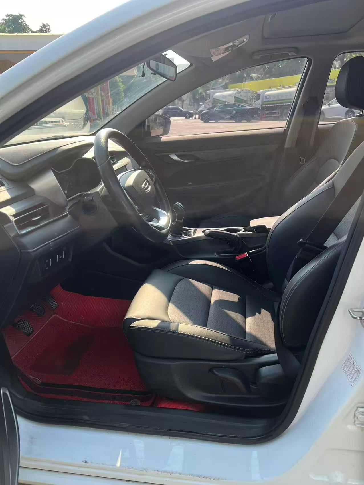 GEELY Emgrand 2021 #4 GEELY Emgrand 2021 car image #4