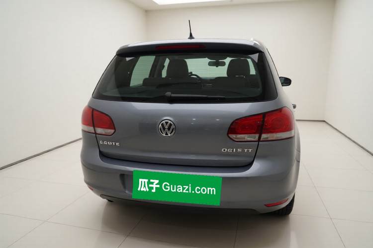 Volkswagen Golf 2012 car image #6