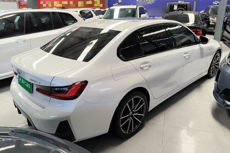 BMW 3 Series 2024 #7 BMW 3 Series 2024 car image #7